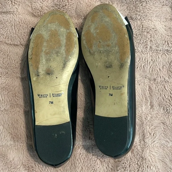 WHBM women’s black/white shoes - Picture 3 of 6